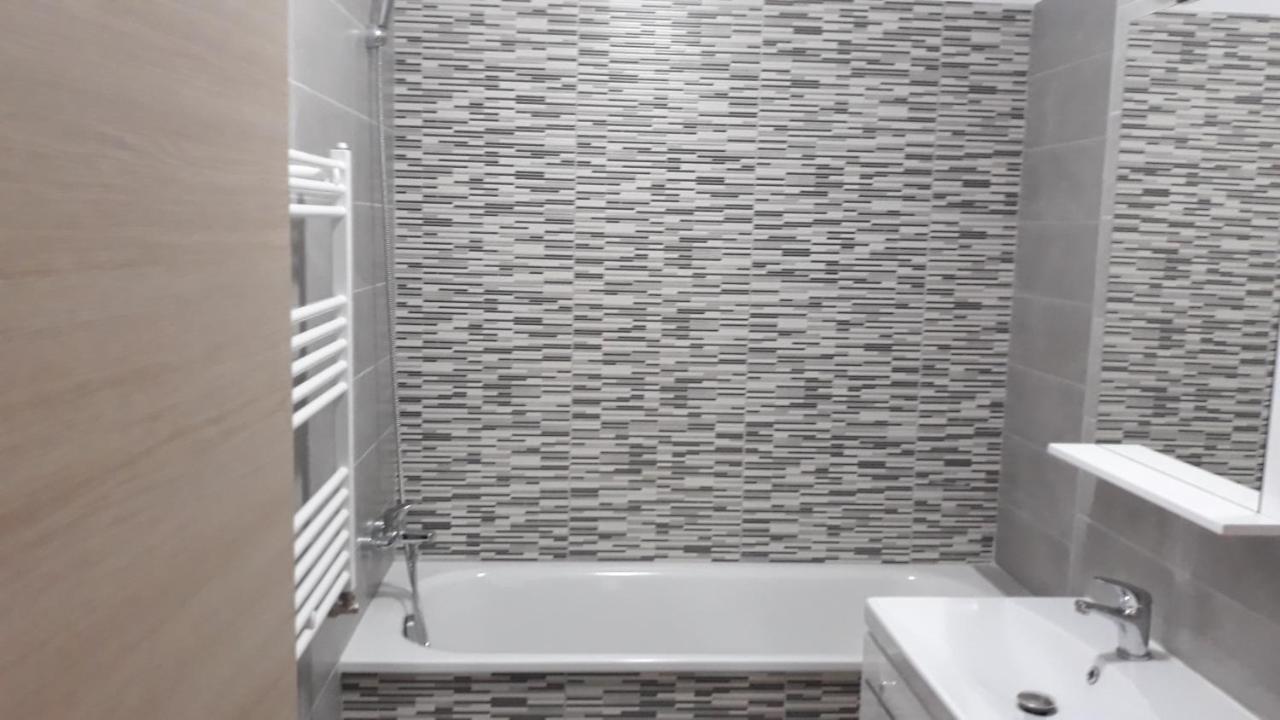 Casa Roxana Apartment Slatina  Ngoại thất bức ảnh