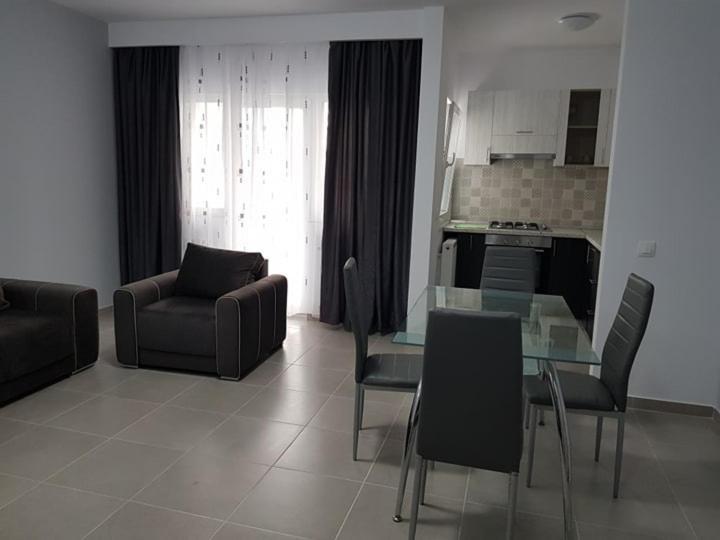 Casa Roxana Apartment Slatina  Ngoại thất bức ảnh